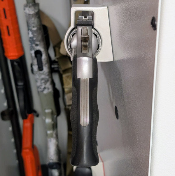 Magnetic block holster for Glock 17/19/22/27 and identical for gun cabinet - accessories for the gun cabinet