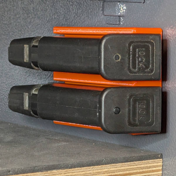 Magnetischer Magazinhalter für 23mm Breite Magazine für Waffenschrank - UltraCompact - Zubehör für den Waffenschrank