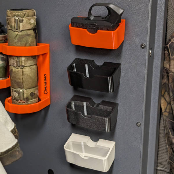 Magnetischer Magazinhalter für Blaser R8 Büchsen-Magazine für Waffenschrank - Zubehör für den Waffenschrank