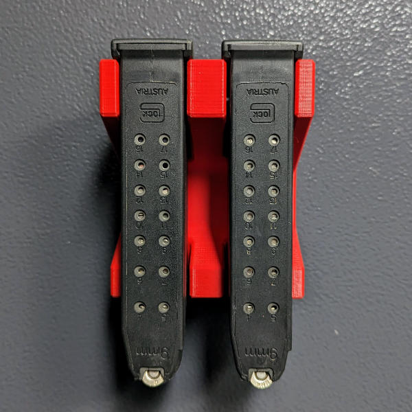 Magnetischer Magazinhalter für den Waffenschrank - hier für zweireihige Glock Magazine