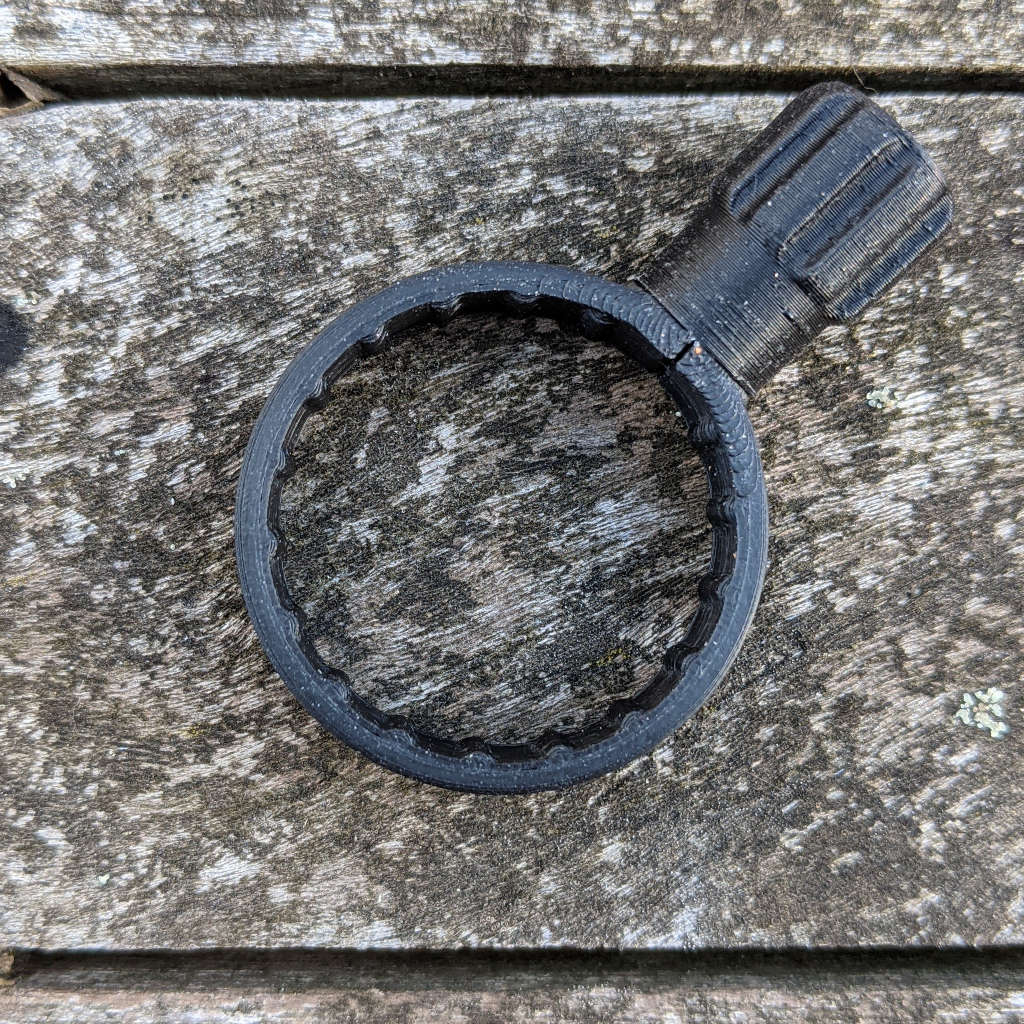 Zubehör für Vorsatzgeräte: Schnellverstellhebel für den Fokus der Wärmebildvorsatzgeräte Infiray Xeye CH50 und baugleiche Geräte - Nachtschwarz.