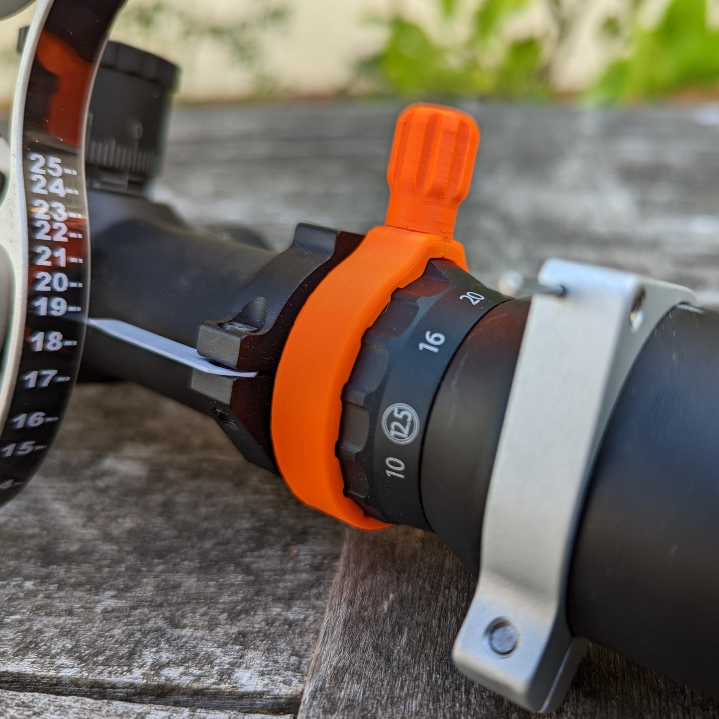 For Falcon Optics: Quick adjustment lever for magnification adjustment of the Falcon Optics X50 series